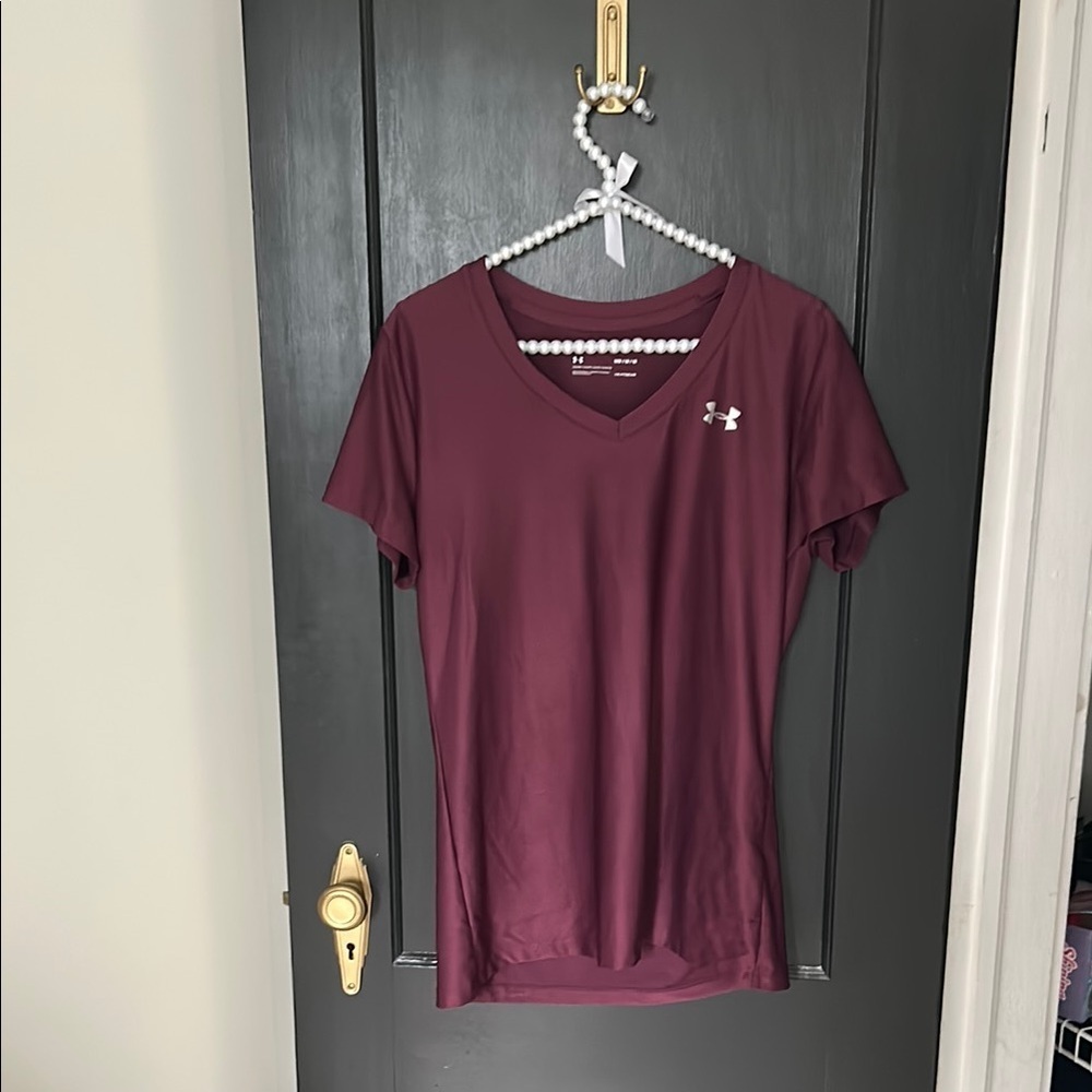 Under Armour Red Fitted Short Sleeve T-Shirt